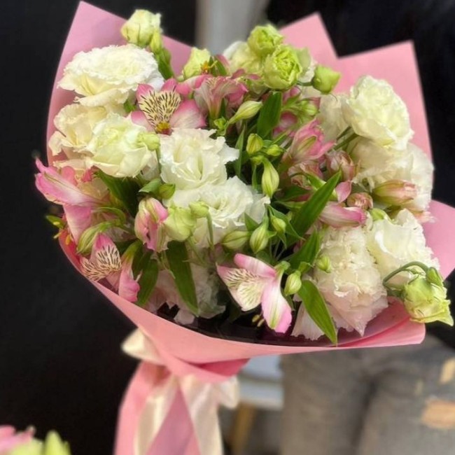 Букет цветов "Конфетти"